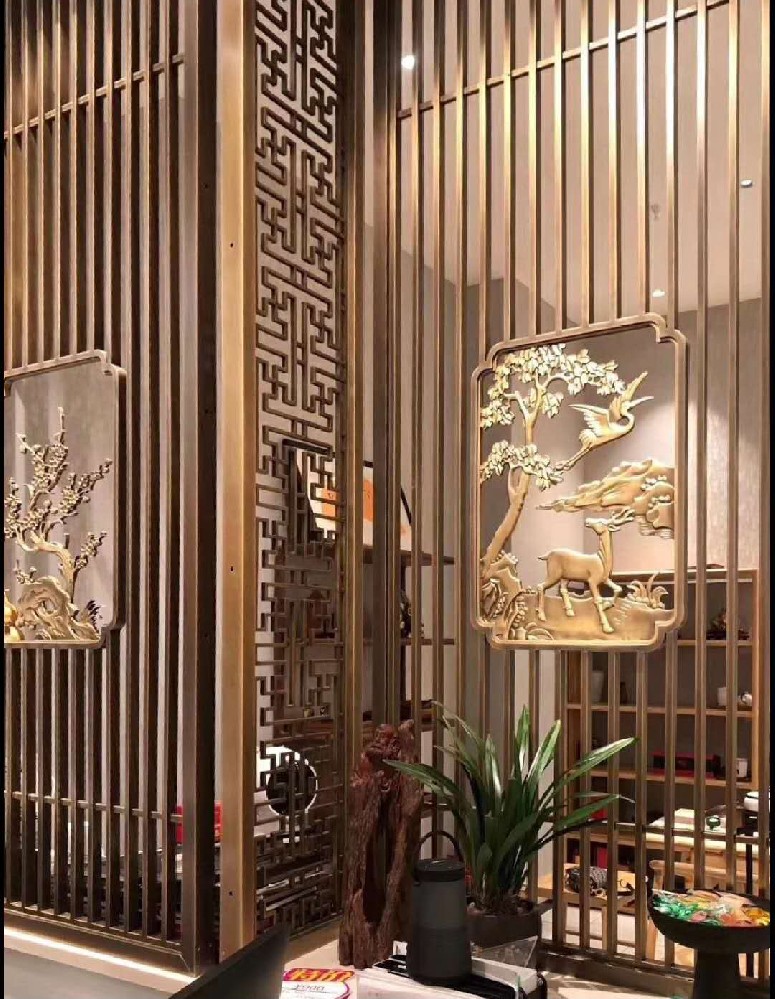 什么是仿古銅不銹鋼屏風(fēng)？