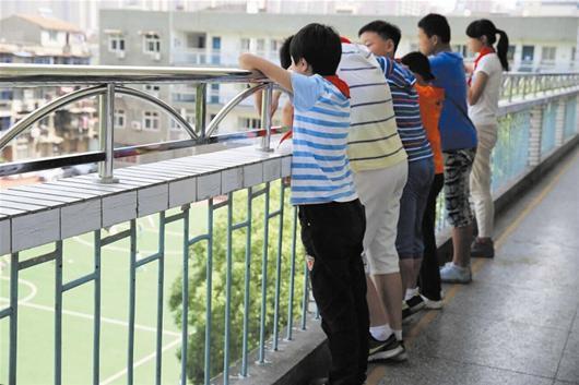 學(xué)校不銹鋼護欄的制作都有什么要求？